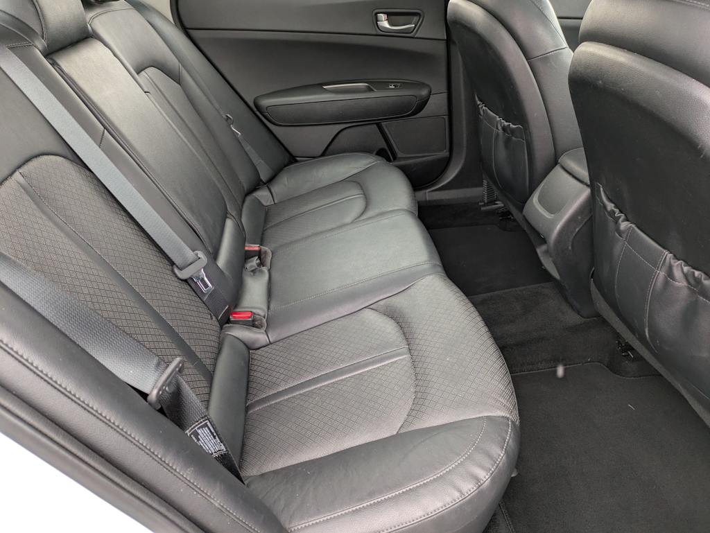 Thumbnail: 2020 Kia Optima - 27