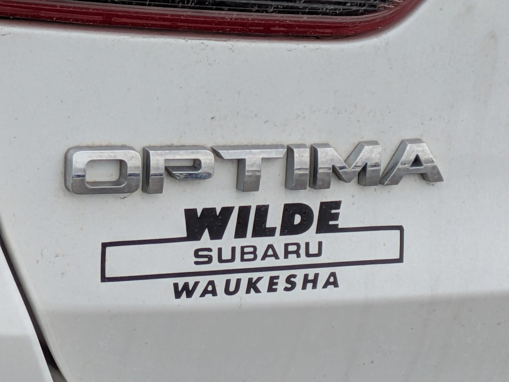 Thumbnail: 2020 Kia Optima - 24