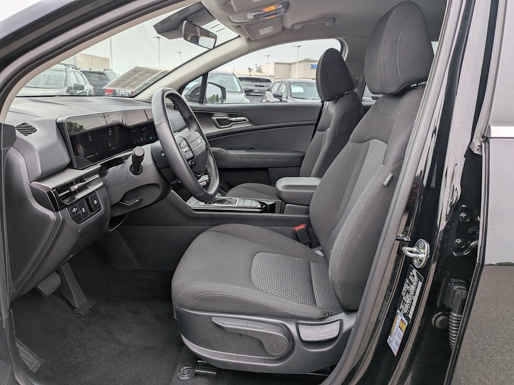 Thumbnail: 2026 Kia Sportage - 9