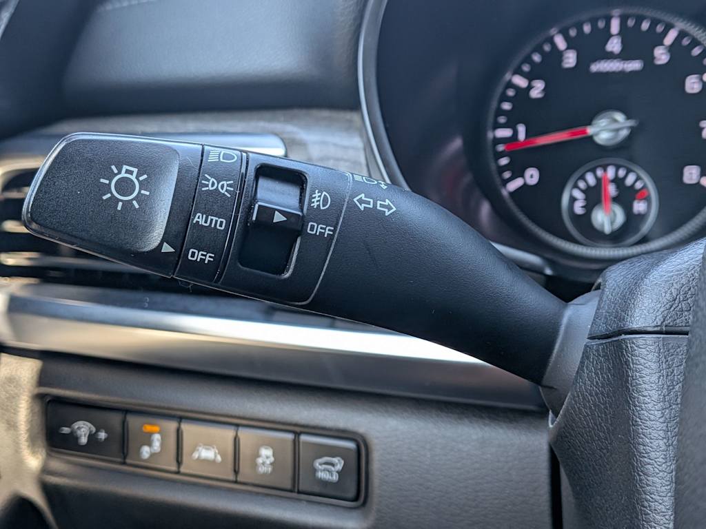 Thumbnail: 2020 Kia Telluride - 32