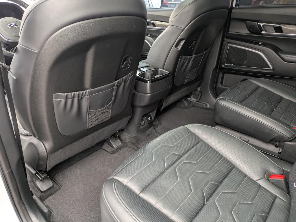 Thumbnail: 2020 Kia Telluride - 11