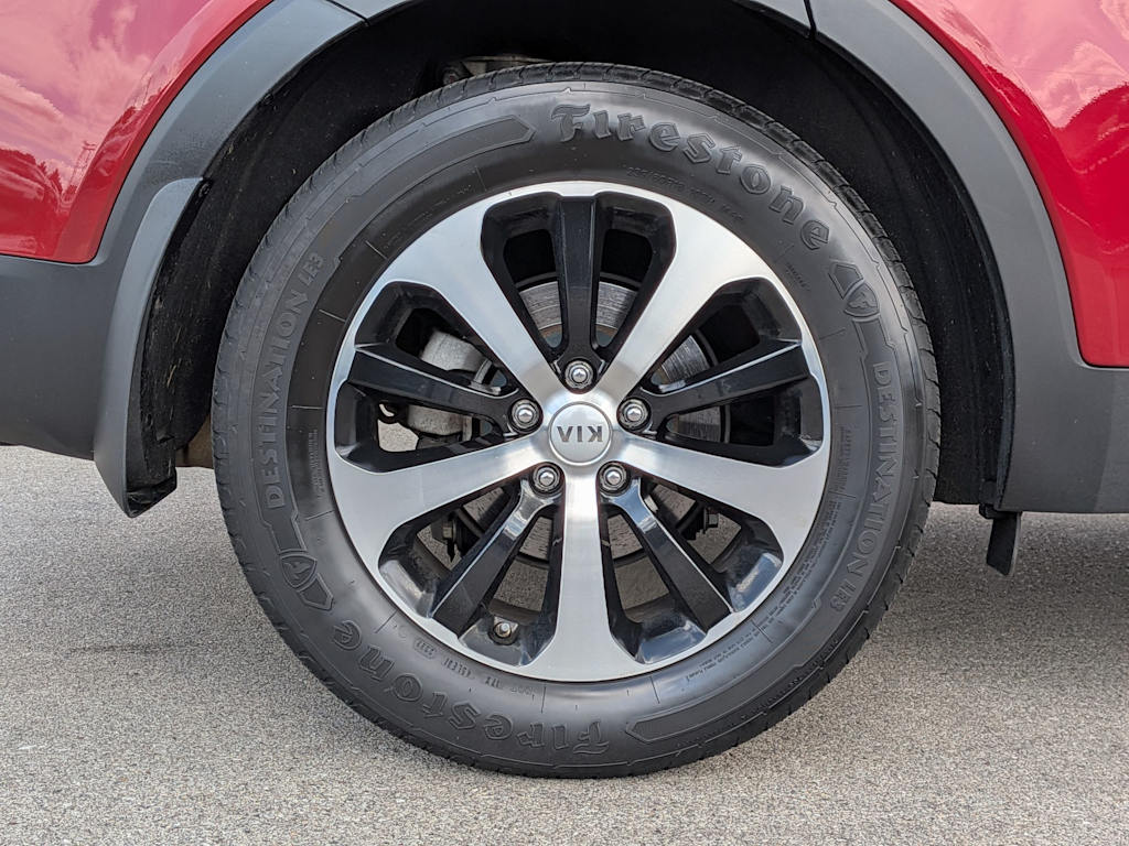 Thumbnail: 2016 Kia Sorento - 8