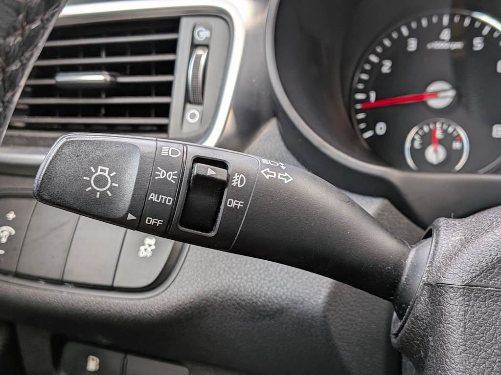 Thumbnail: 2016 Kia Sorento - 15