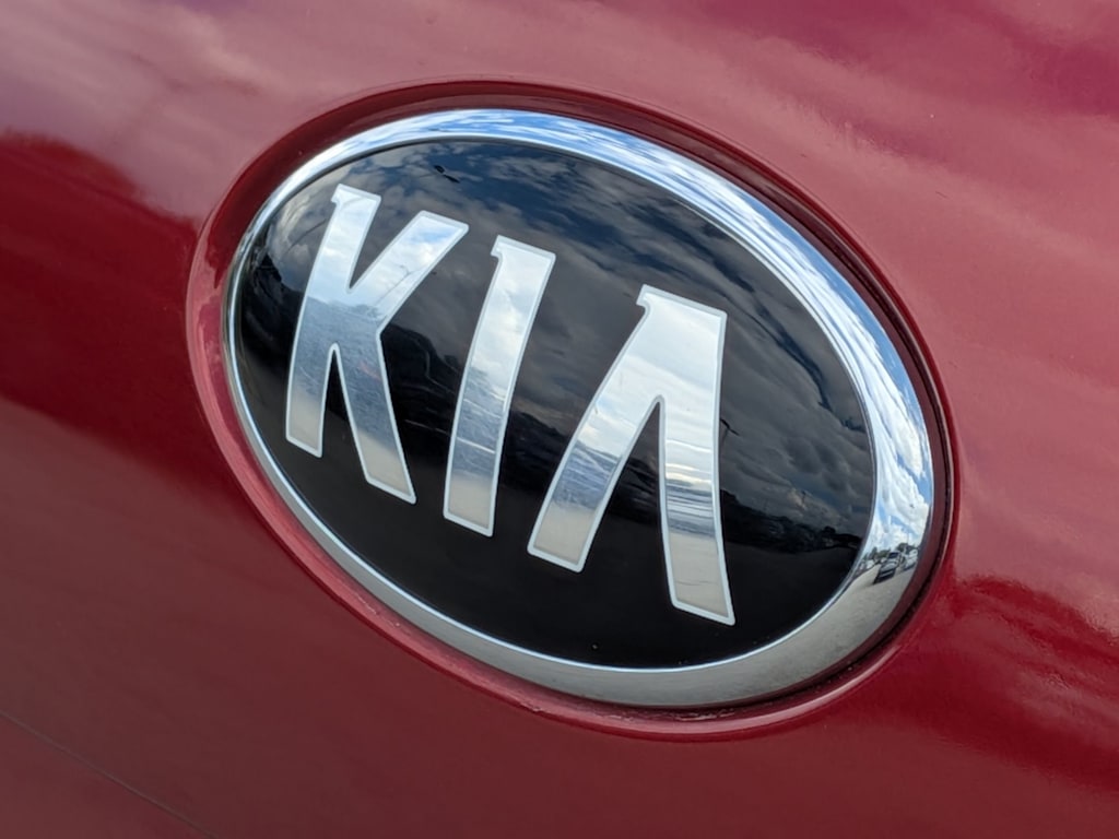 Thumbnail: 2016 Kia Sorento - 25