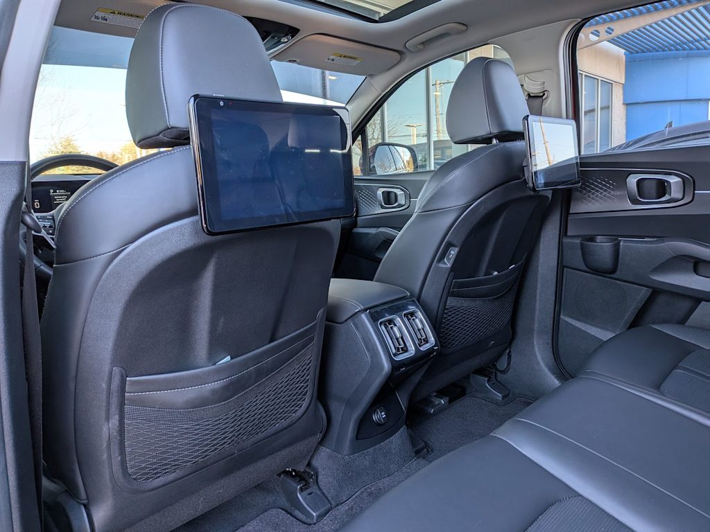 Thumbnail: 2025 Kia Sorento - 12