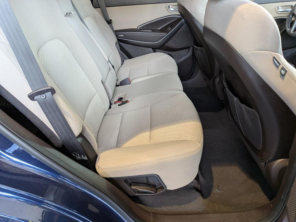 Thumbnail: 2017 Hyundai Santa Fe - 27