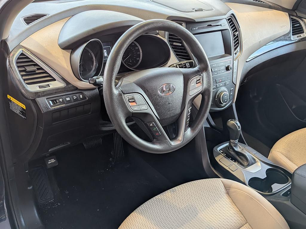 Thumbnail: 2017 Hyundai Santa Fe - 2