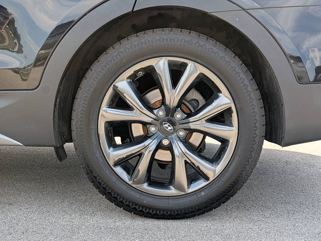 Thumbnail: 2017 Hyundai Santa Fe - 8