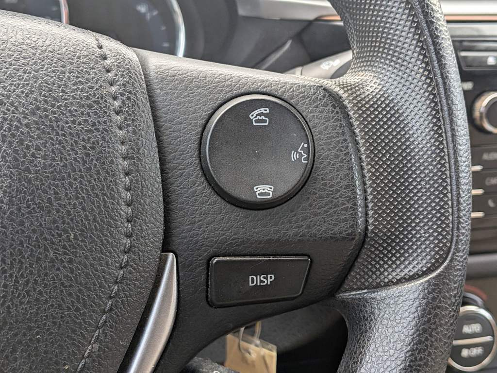 Thumbnail: 2015 Toyota Corolla - 29