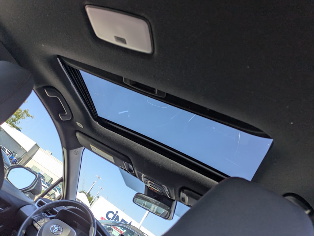 Thumbnail: 2023 Toyota Corolla - 27