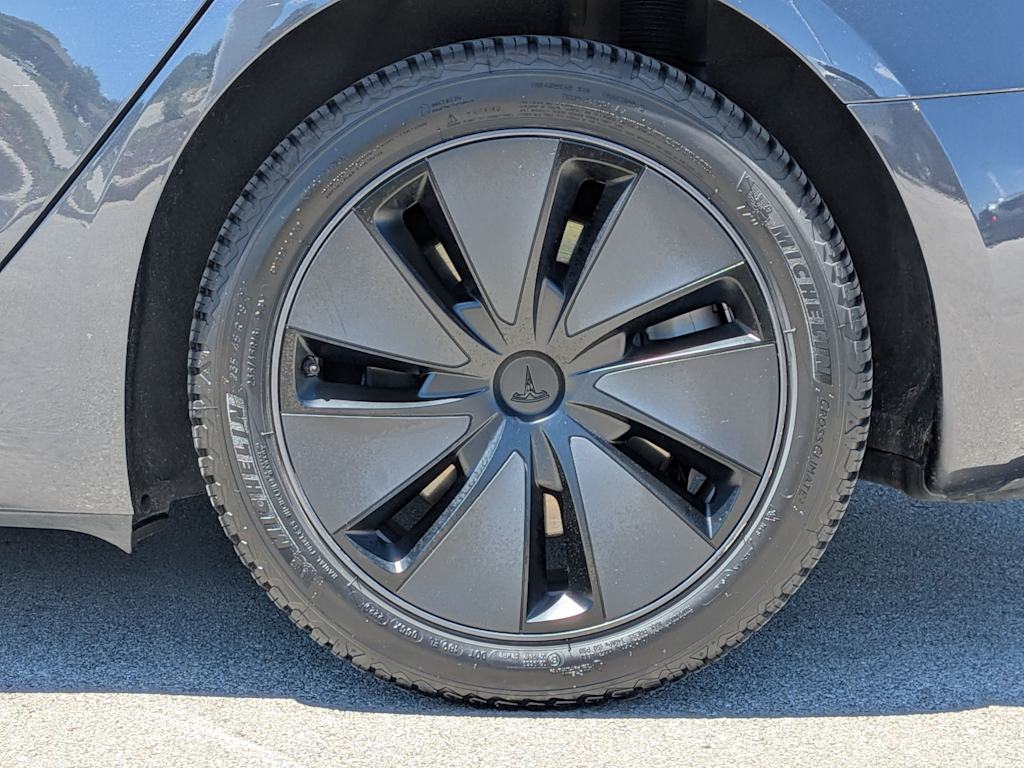 Thumbnail: 2024 Tesla Model 3 - 7