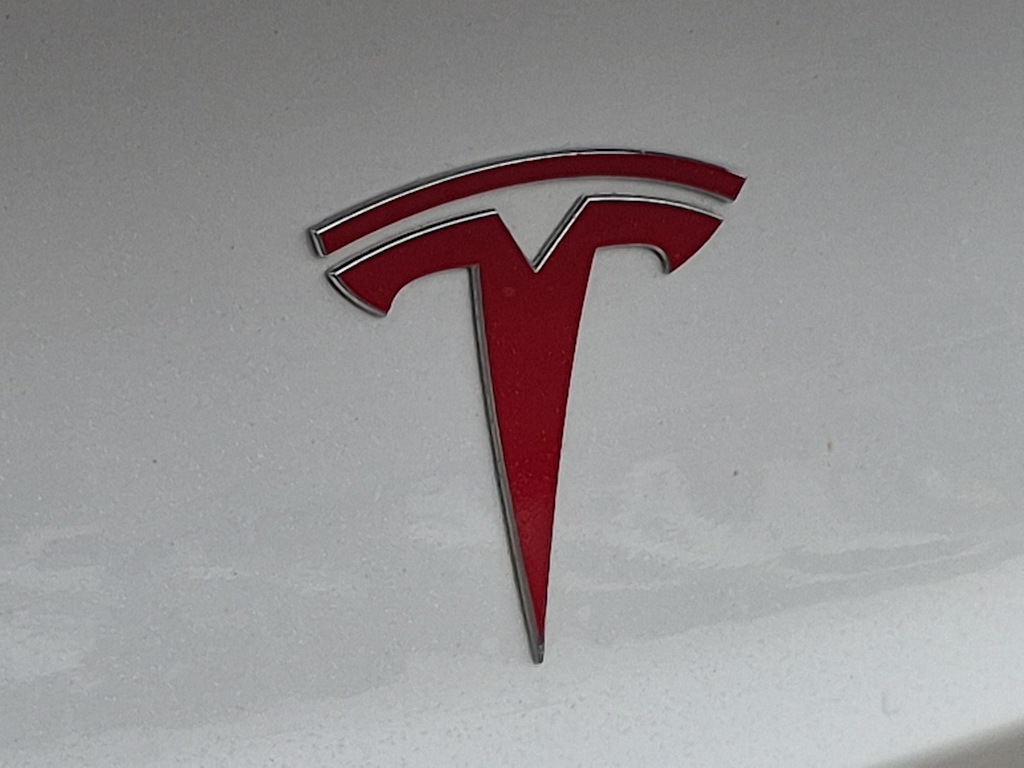 Thumbnail: 2020 Tesla Model 3 - 7