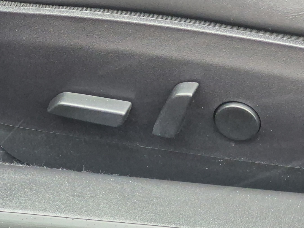 Thumbnail: 2020 Tesla Model 3 - 23