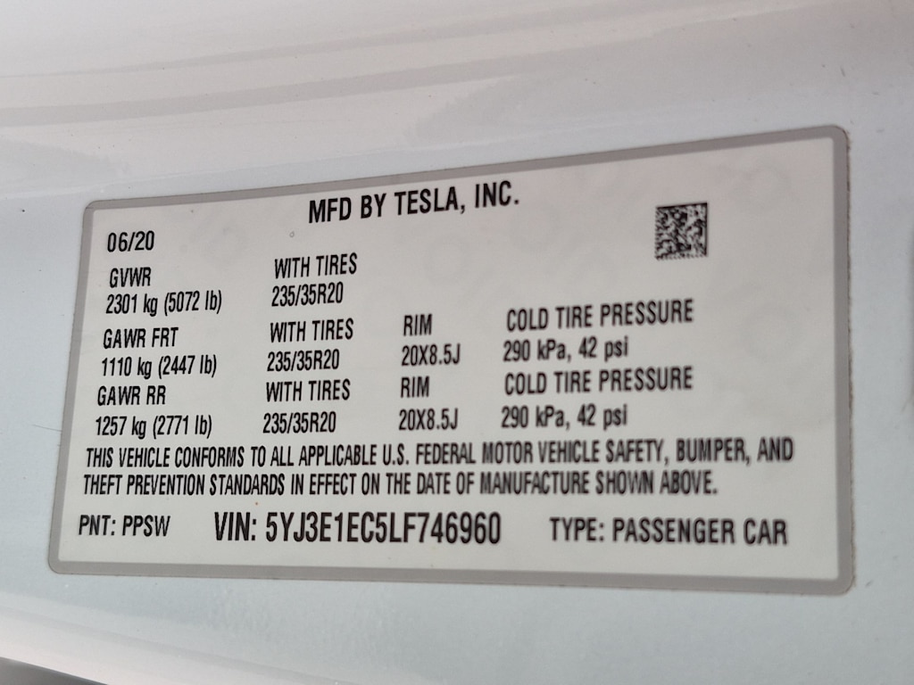 Thumbnail: 2020 Tesla Model 3 - 33
