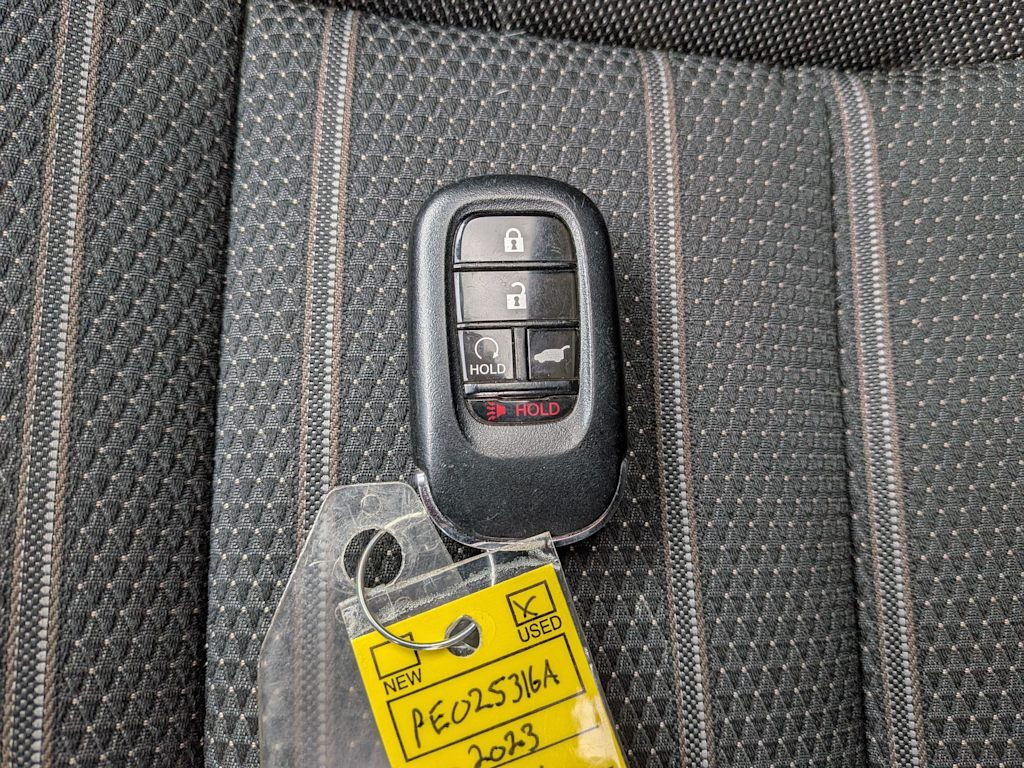 Thumbnail: 2023 Honda CR-V - 17