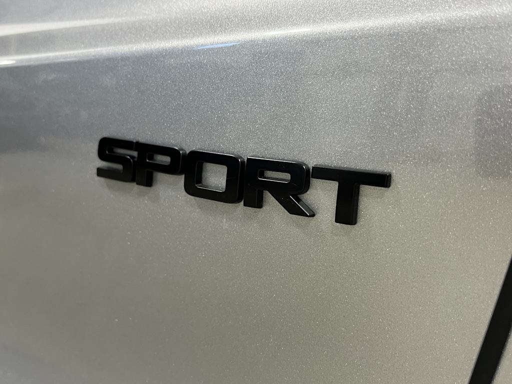 2025 Honda CR-V Sport 17