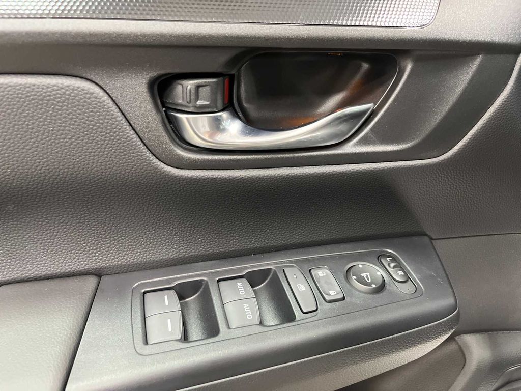 Thumbnail: 2026 Honda CR-V - 21