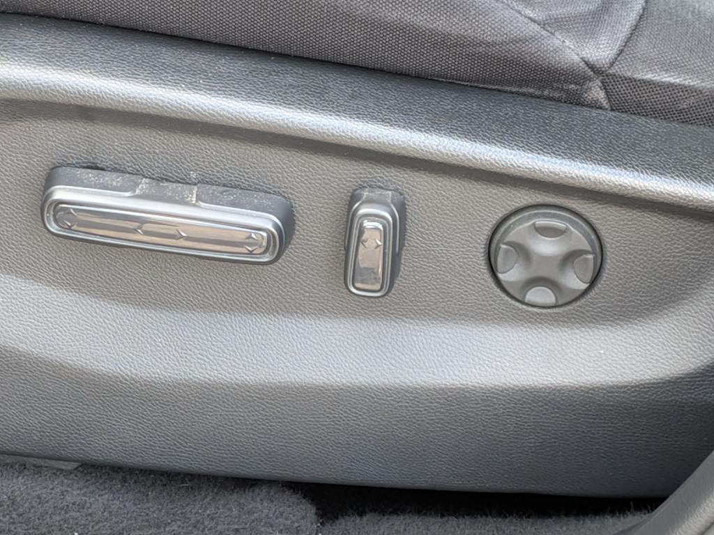 Thumbnail: 2019 Honda CR-V - 25