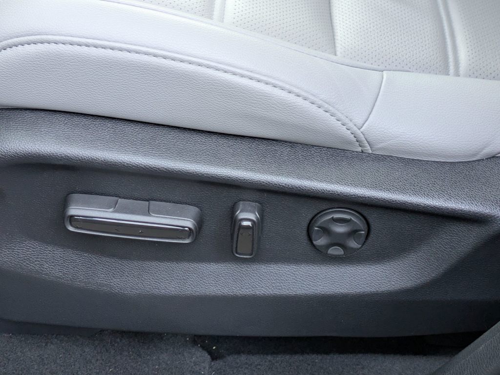 Thumbnail: 2022 Honda CR-V - 25