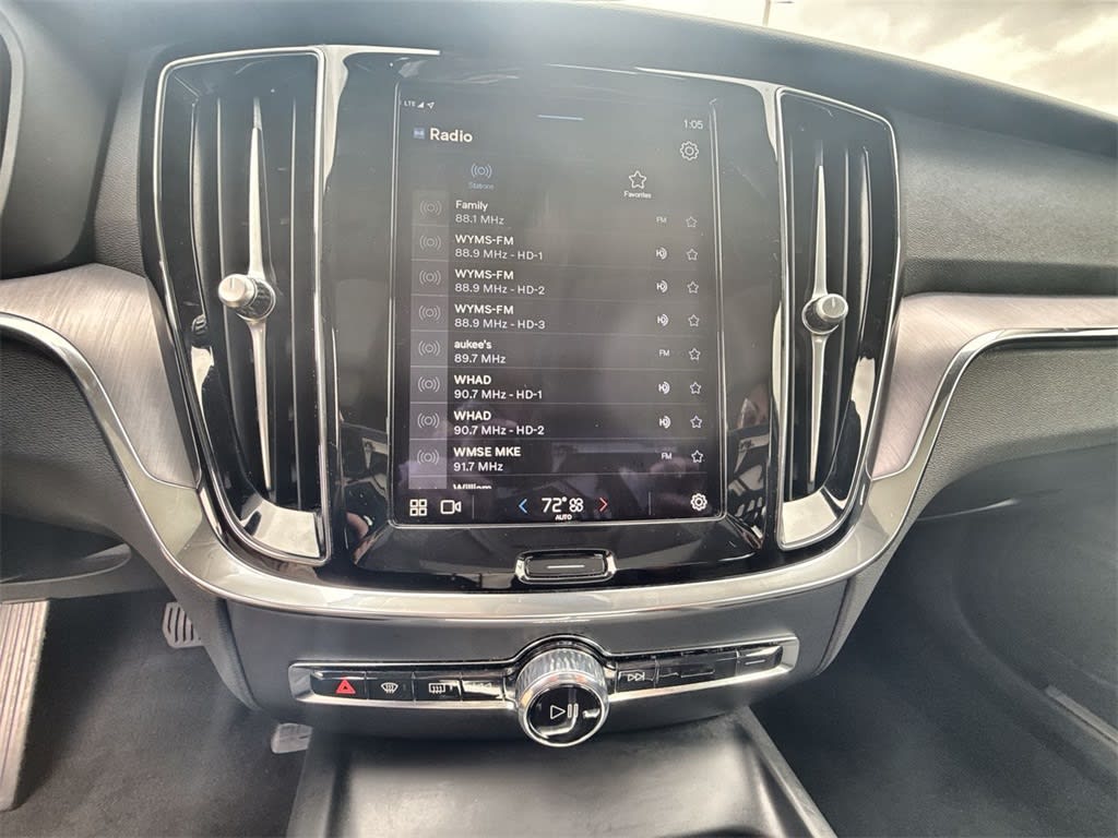 Thumbnail: 2024 Volvo S60 - 30