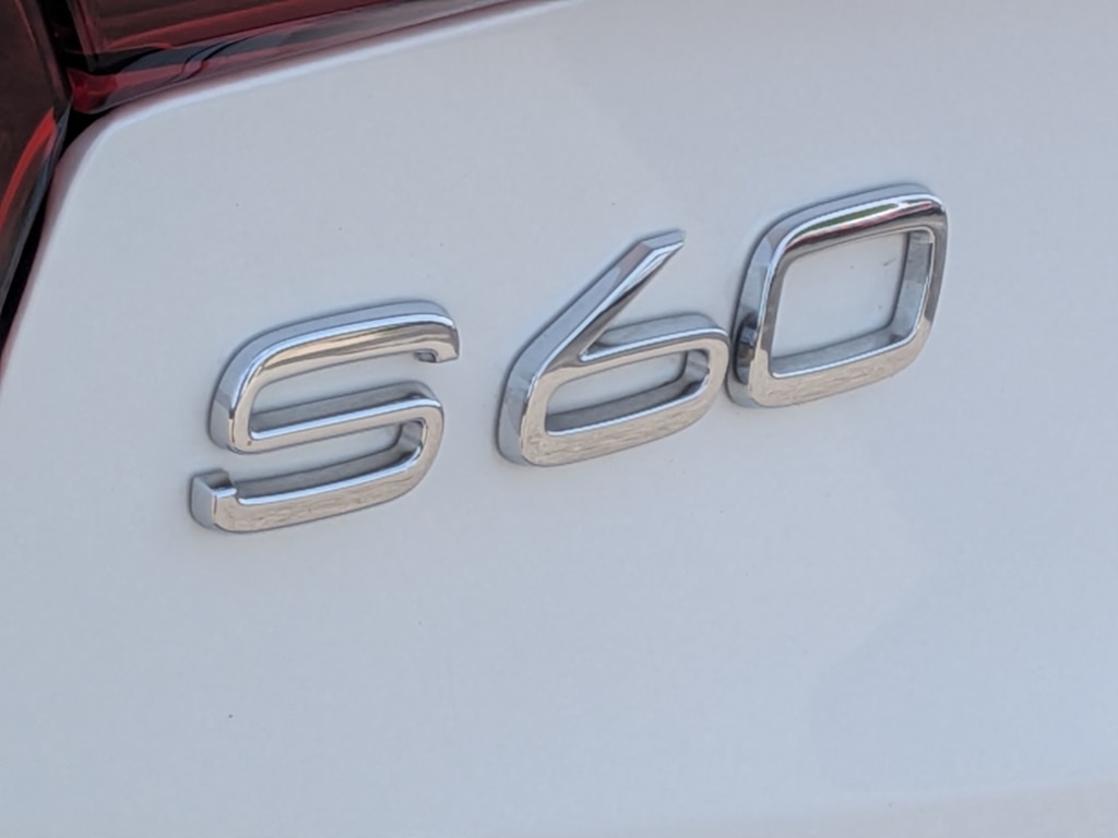 Thumbnail: 2024 Volvo S60 - 7