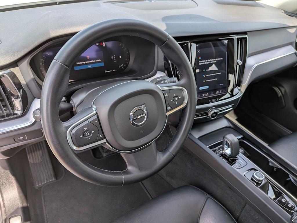Thumbnail: 2024 Volvo S60 - 2