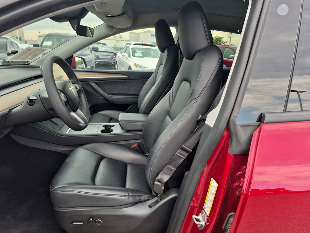Thumbnail: 2024 Tesla Model Y - 9