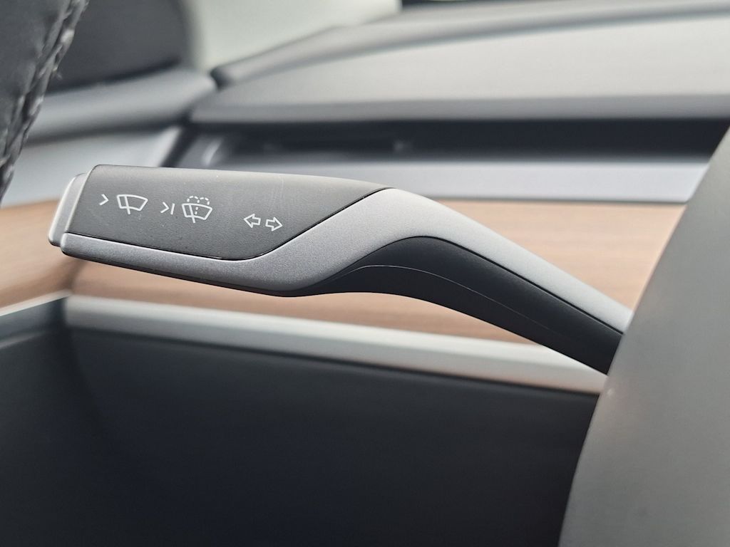 Thumbnail: 2024 Tesla Model Y - 28