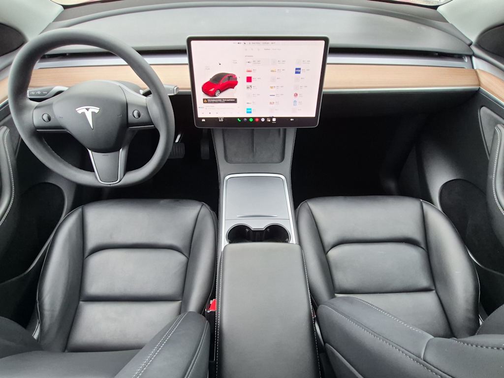 Thumbnail: 2024 Tesla Model Y - 8