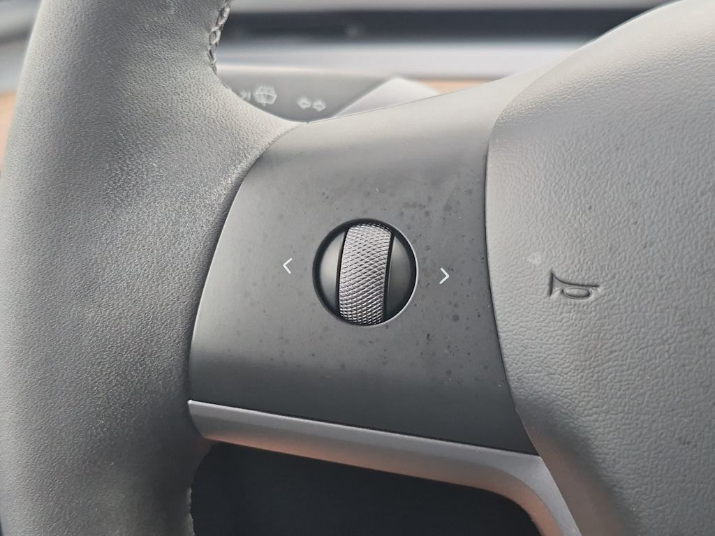 Thumbnail: 2024 Tesla Model Y - 26
