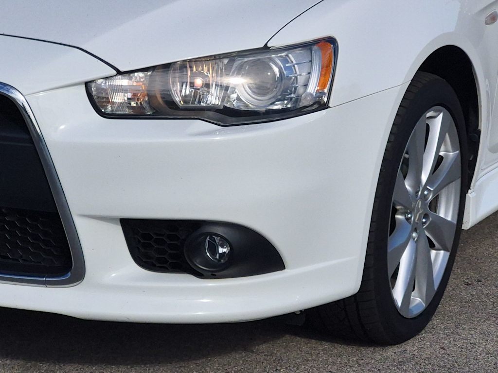 Thumbnail: 2013 Mitsubishi Lancer - 24