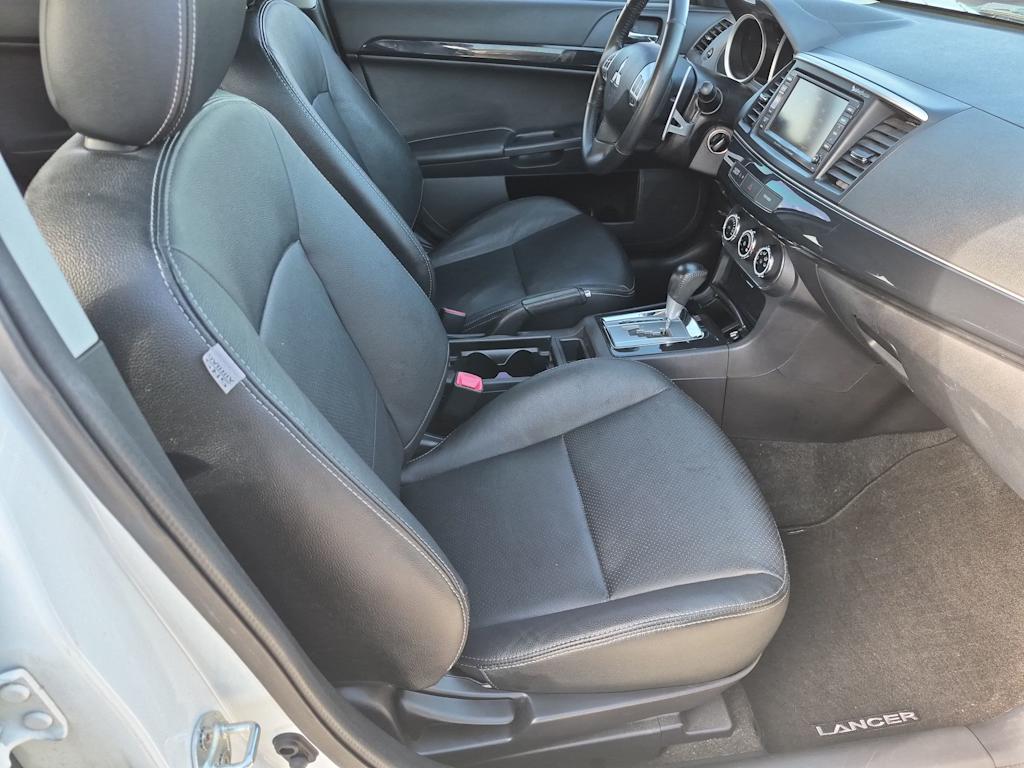 Thumbnail: 2013 Mitsubishi Lancer - 11