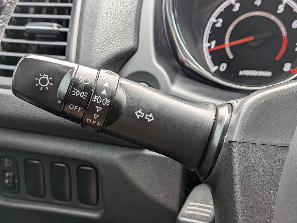 Thumbnail: 2018 Mitsubishi Outlander Sport - 30