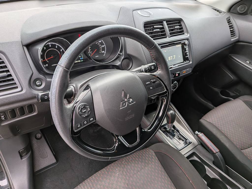 Thumbnail: 2018 Mitsubishi Outlander Sport - 2