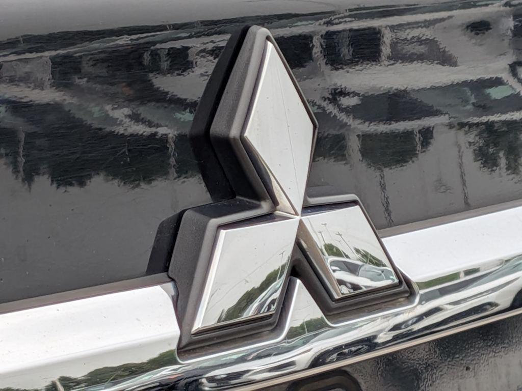 Thumbnail: 2018 Mitsubishi Outlander Sport - 24