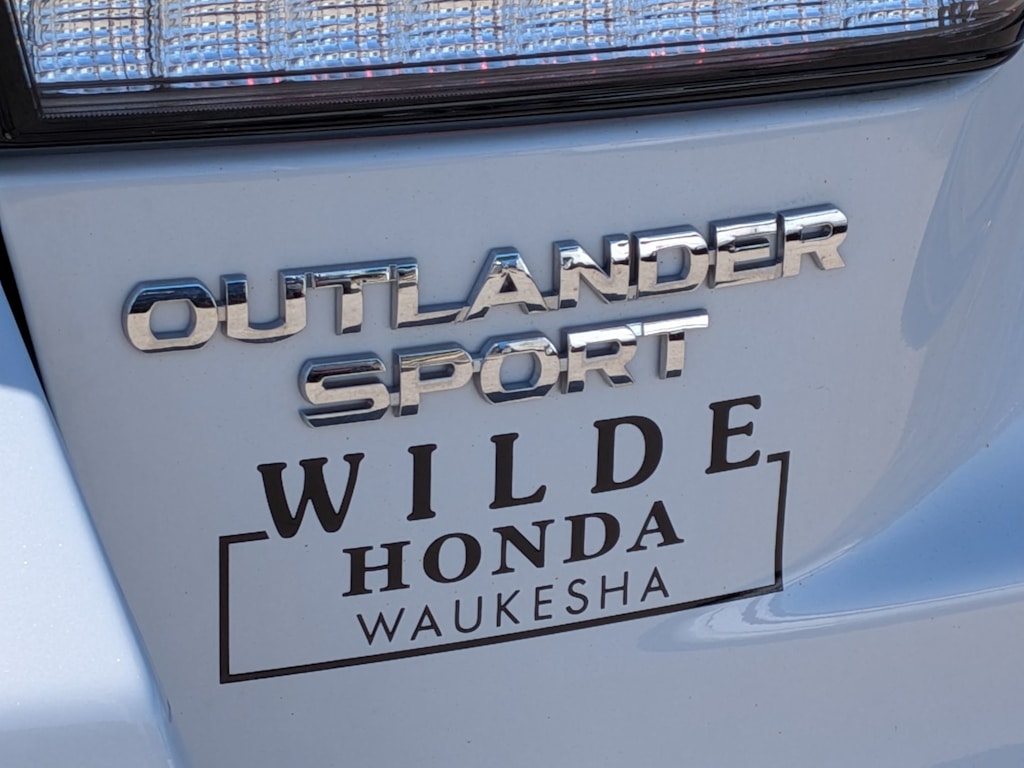 Thumbnail: 2022 Mitsubishi Outlander Sport - 6