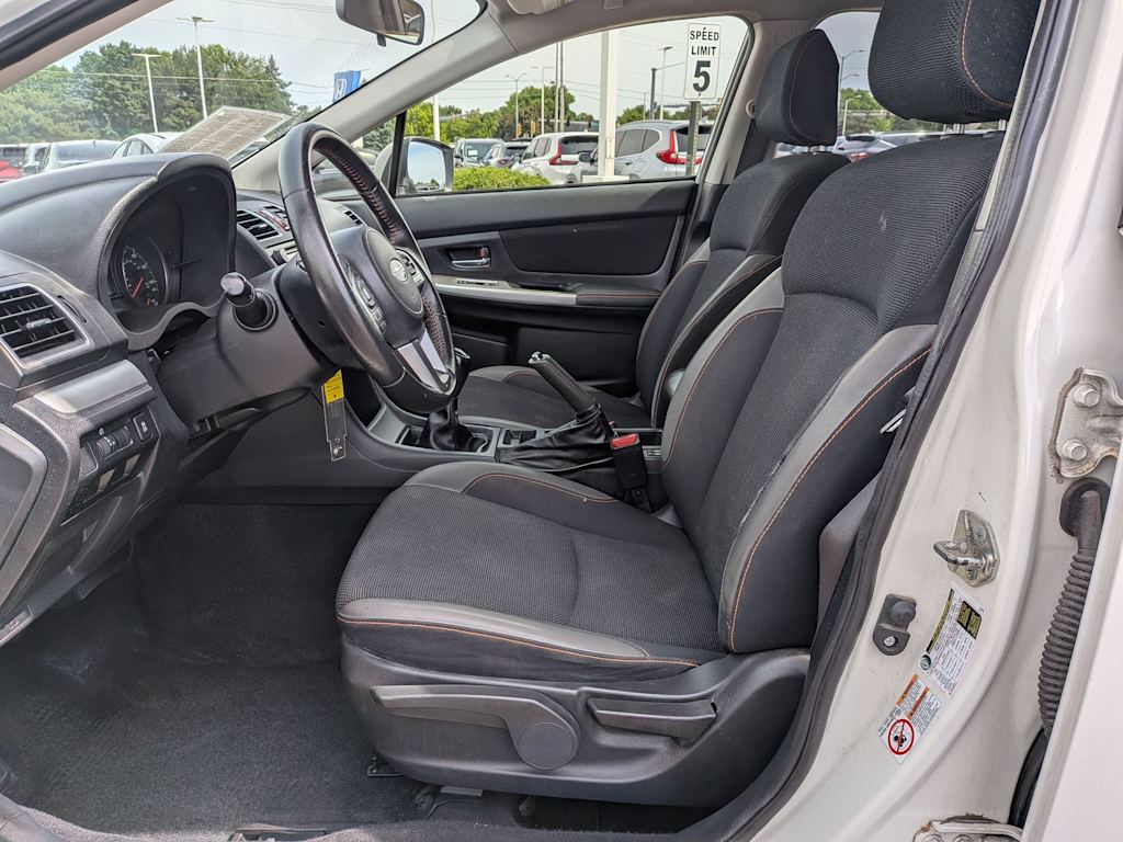Thumbnail: 2017 Subaru Crosstrek - 8