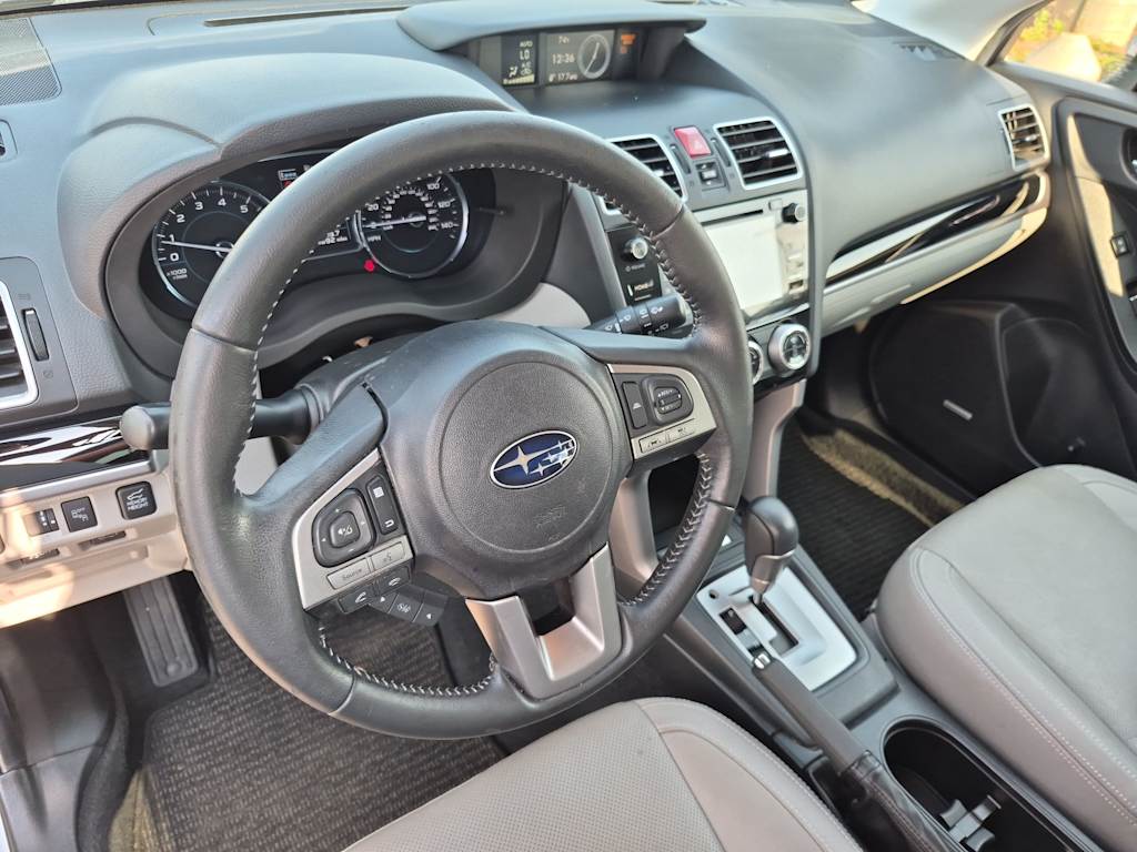 Thumbnail: 2017 Subaru Forester - 2