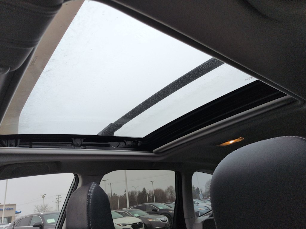 Thumbnail: 2017 Subaru Forester - 21