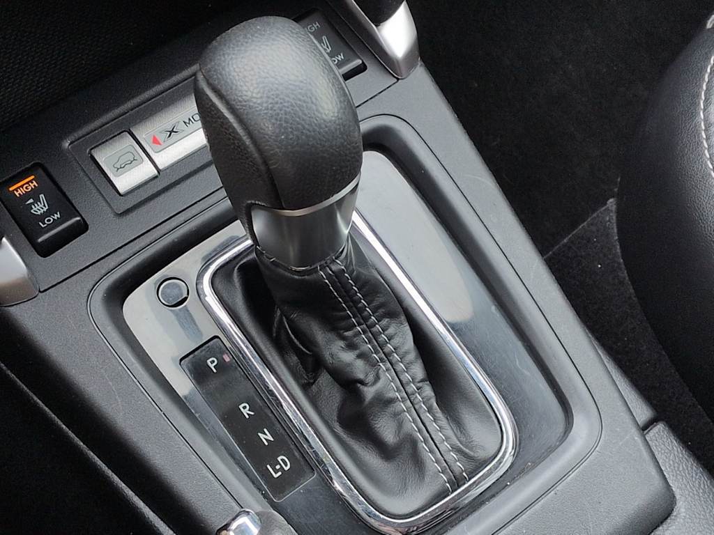 Thumbnail: 2017 Subaru Forester - 9