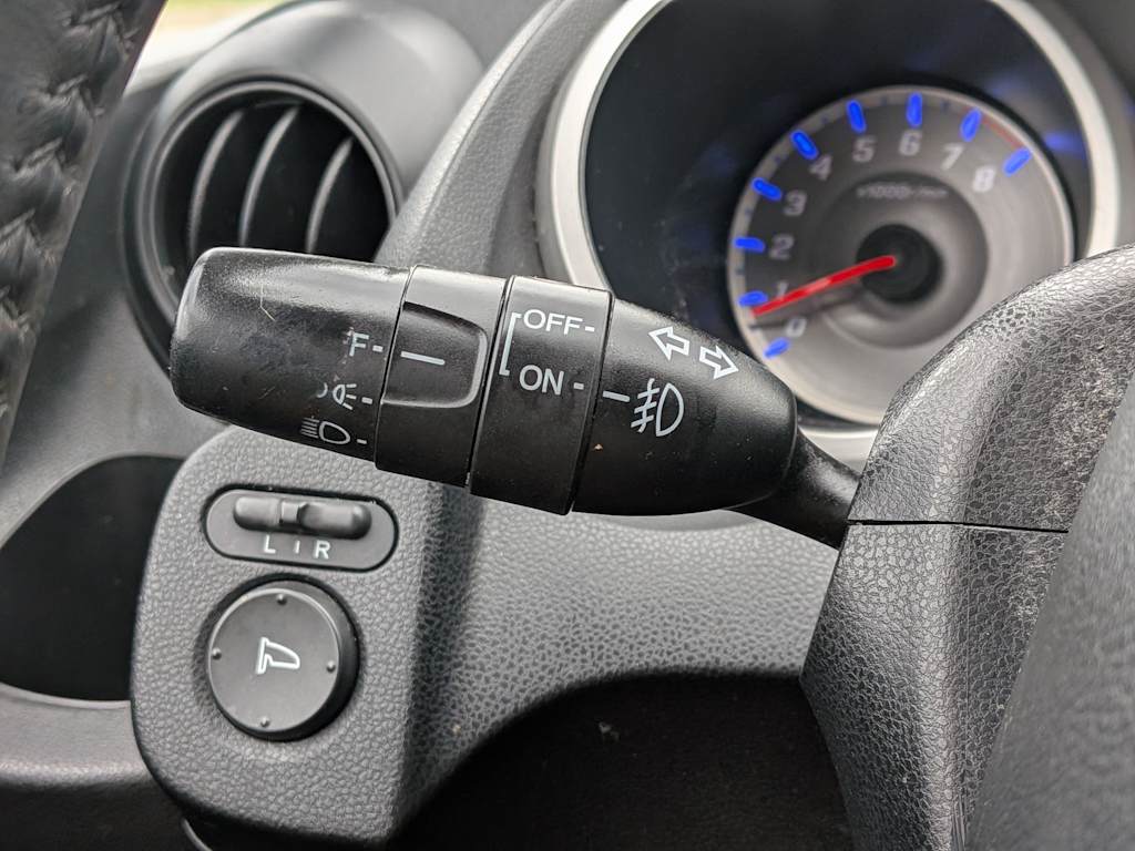 Thumbnail: 2009 Honda Fit - 26