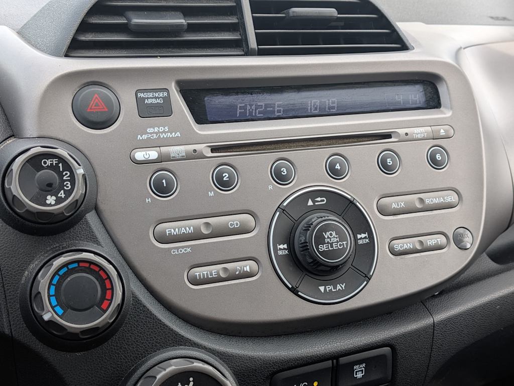 Thumbnail: 2009 Honda Fit - 12