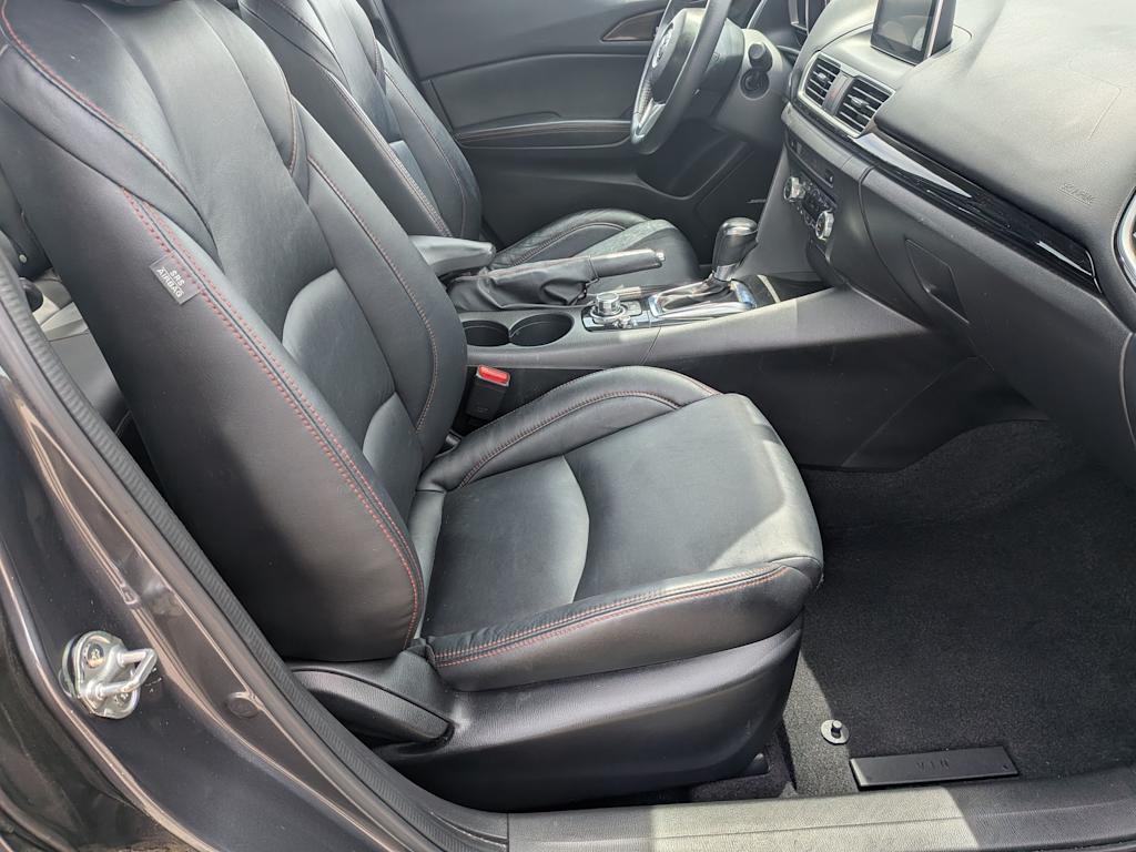 Thumbnail: 2015 Mazda Mazda3 - 29