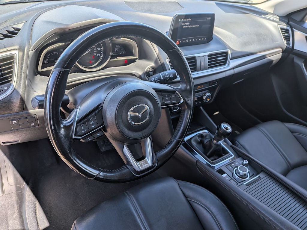 Thumbnail: 2017 Mazda Mazda3 - 2