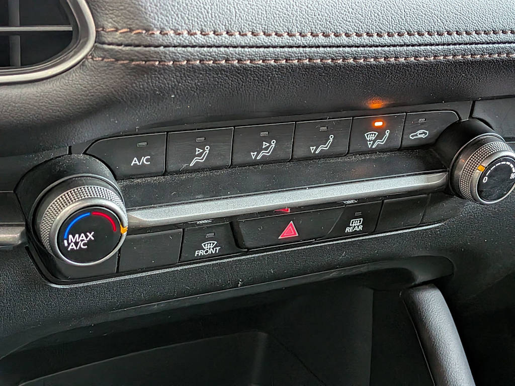 Thumbnail: 2022 Mazda Mazda3 - 31