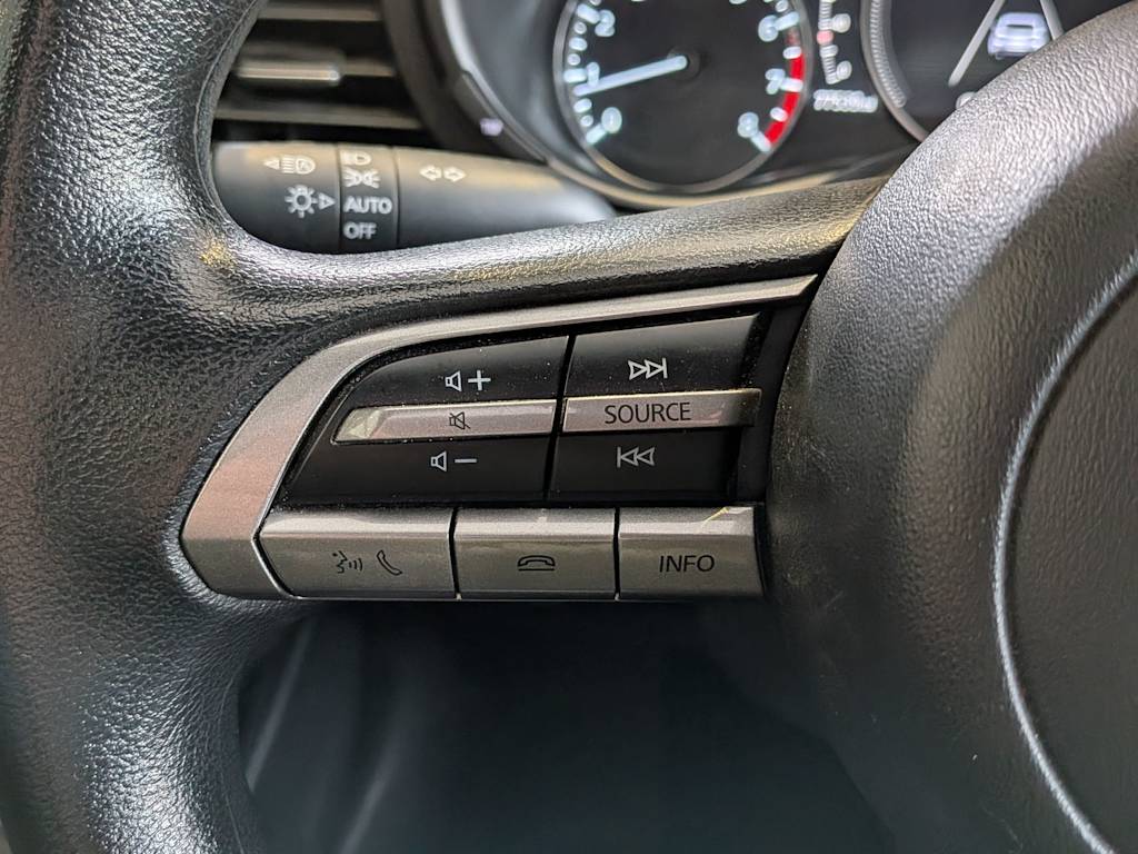 Thumbnail: 2022 Mazda Mazda3 - 27