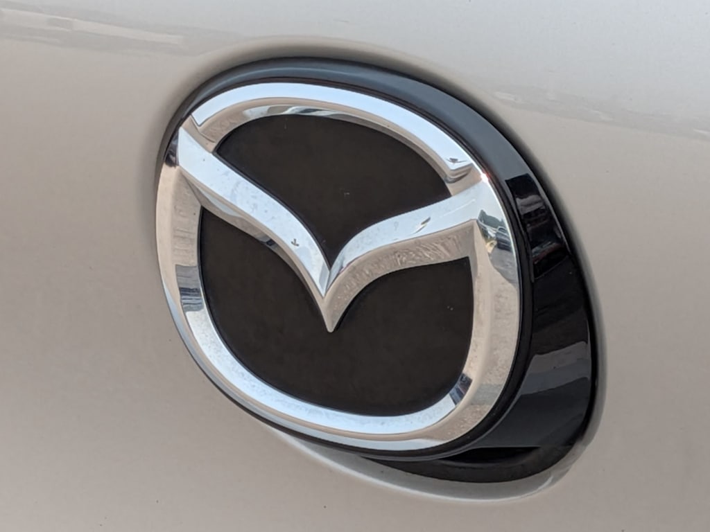 Thumbnail: 2024 Mazda Mazda3 - 25