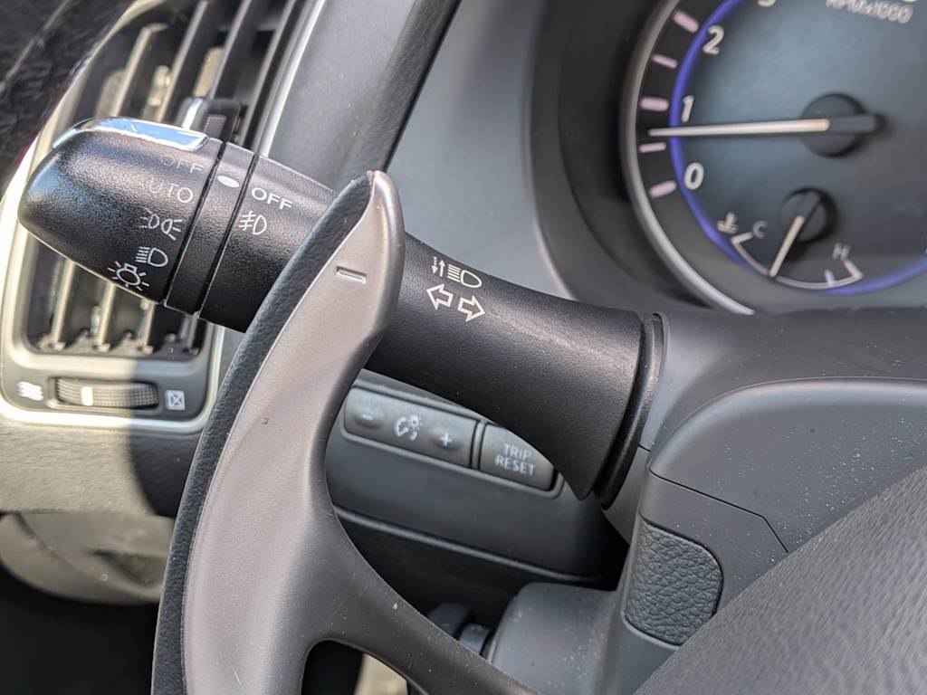 Thumbnail: 2015 INFINITI Q50 - 32