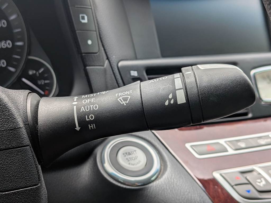 Thumbnail: 2018 INFINITI Q70 - 11