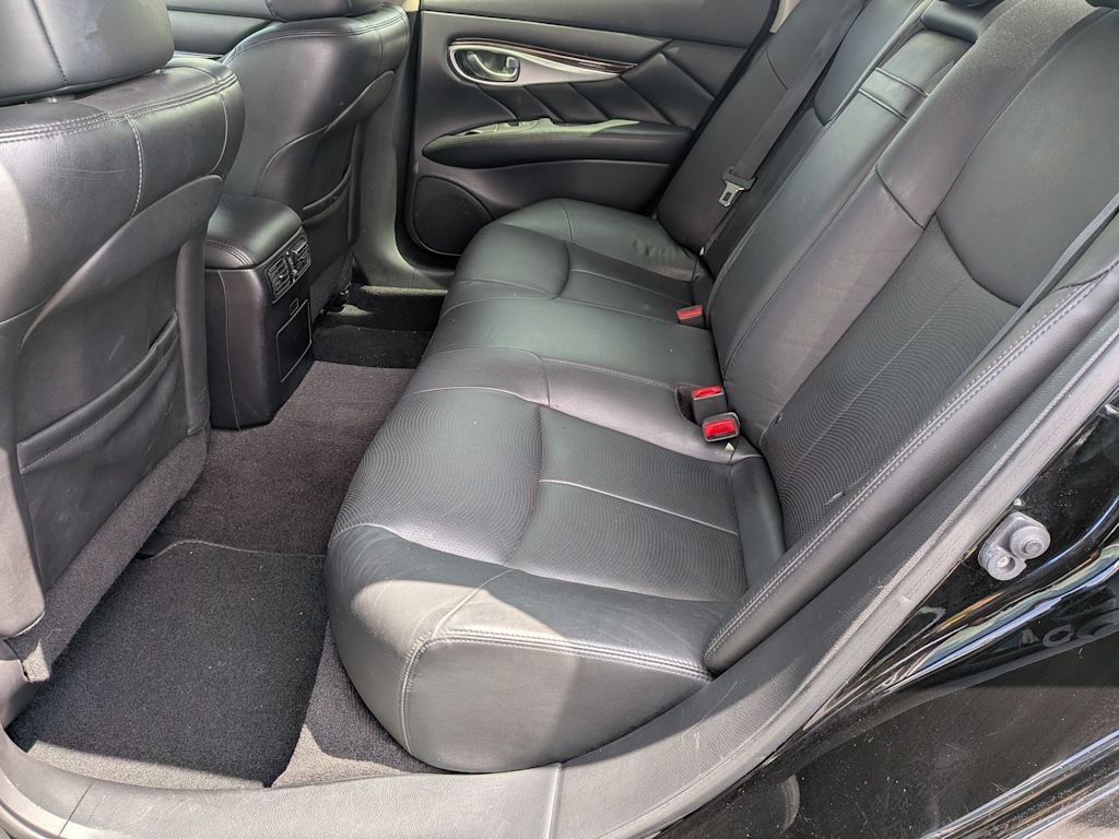 Thumbnail: 2018 INFINITI Q70 - 23